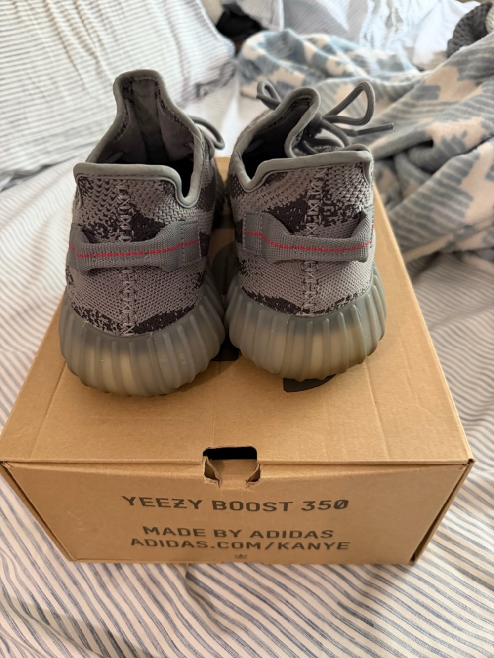 Adidas Yeezy 350 Beluga - Picture 4 of 5